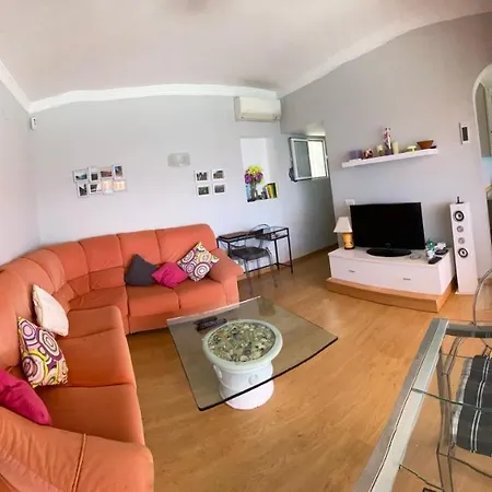 Bungalow 48 La Roca Torremolinos * 托雷莫利诺斯